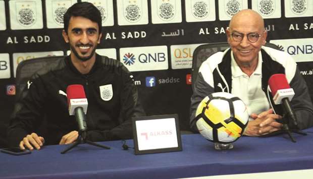 Al Sadd coach Jesualdo Ferreira (right) and midfielder Ali Assadalla at a press conference yesterday ahead of their team's match against Al Sailiya.