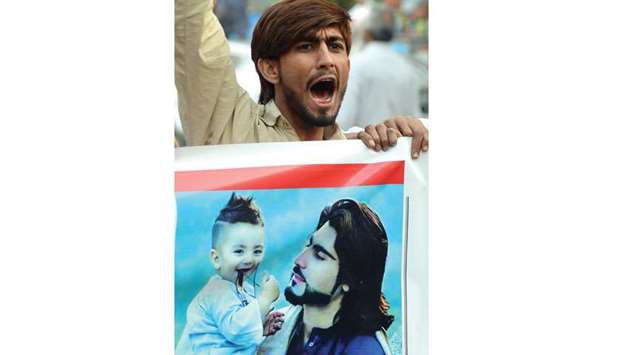 A demonstrator shouts slogans during a protest in Karachi over the killing of Naqeebullah in a u2018police encounteru2019.