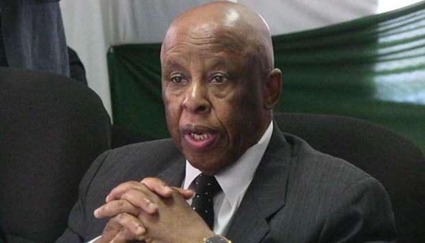 Festus Mogae urged members of the eight-nation IGAD trade bloc to work together.