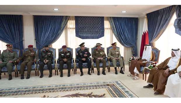 Amir meets military leaders from friendly countries