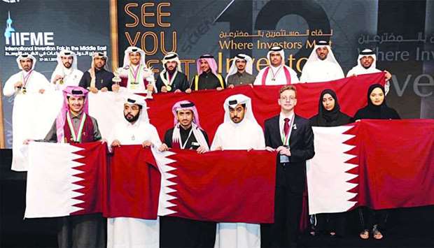 The victorious Qatari innovators and officials.rnrn