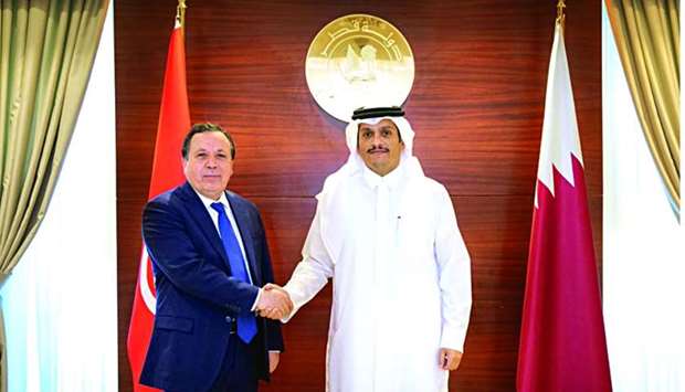HE the Deputy Prime Minister and Minister of Foreign Affairs Sheikh Mohamed bin Abdulrahman al-Thani met the Minister of Foreign Affairs of Tunisia, Khemaies Jhinaoui, in Doha on Monday. Talks during the meeting dealt with ways to enhance bilateral relations, as well as issues of mutual concern.