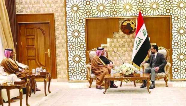 FM meets Iraq's speaker of council of representativesrnrn