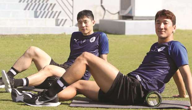Al Saddu2019s Nam Tae-hee (left) with teammate Jung Woo-young during a training session. (Twitter/AlsaddSC)