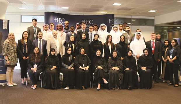 HEC Paris in Qataru2019s first cohort of the Specialised Masteru2019s Degree in SBUM class of 2021 with officials.