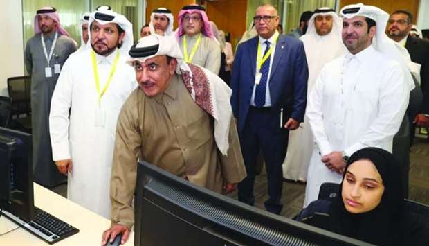 HE the Minister of Transport and Communications Jassim Seif Ahmed al-Sulaiti, along with QIXP Committee chairman engineer Abdulla Jassmi, and Meeza CEO engineer Ahmad Mohamed al-Kuwari, led the launch of QIXP at the Meeza data centre Monday