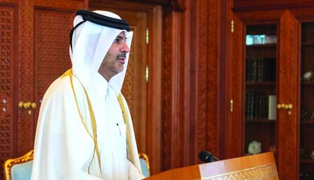 HE Sheikh Khalid bin Khalifa bin Abdulaziz al-Thani taking the oath as the Prime Minister and Minister of Interior at the Amiri Diwan