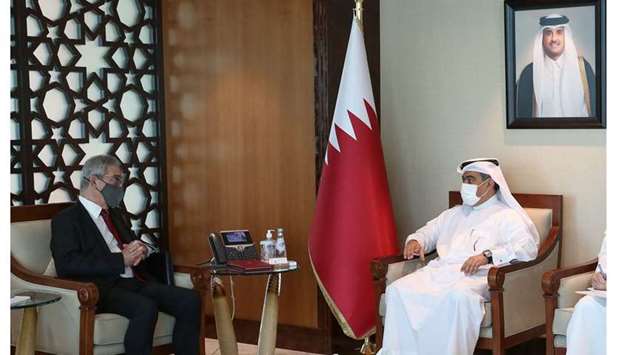 Al-Kuwari meets Maltese Minister for Foreign and European Affairsrnrn