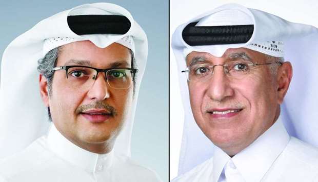 CRA president Mohamed Ali al-Mannai (L), CNA-Q acting president Dr Salem Nasser al-Naemi