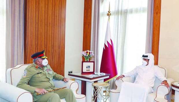 His Highness the Amir Sheikh Tamim bin Hamad al-Thani meets at his office at Al Bahr Palace with Chief of Army Staff of Pakistan General Qamar Javed Bajwa