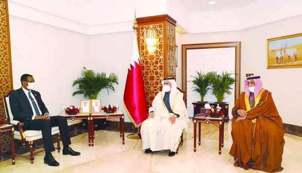 HE the Shura Council Speaker Ahmed bin Abdullah bin Zaid al-Mahmoud meets with the visiting First Vice-President of the Transitional Sovereignty Council of Sudan, Lt. Gen. Mohamed Hamdan Daglo.