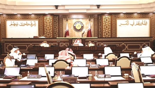 During the meeting, the committee discussed the issue of Qataris looking for work, determining the specialisations the country needs in accordance with the requirements of the labour market and the file of human resources development in general.