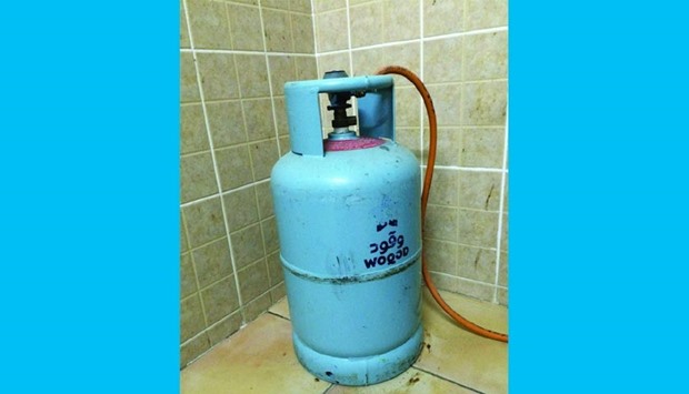 tA metal LPG cylinder.