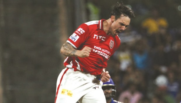 Former Test pacer Mitchell Johnson, who played in the Indian Premier League, is coming out of retirement to play a season with the Perth Scorchers.