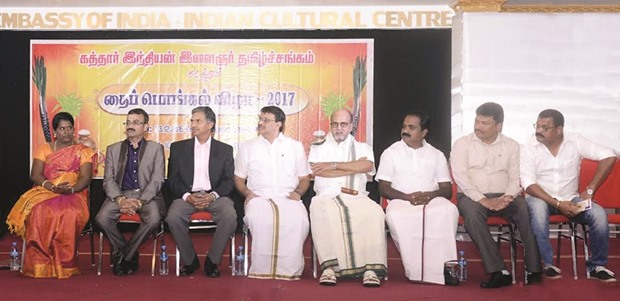 Indian ambassador P Kumaran (third from left), Tamil Nadu legislator Siva L Meyyanathan (third from right) , Doha Bank Group CEO R Seetharaman (fourth from right), and others on the dais.   Photos by S Orma