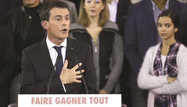 Valls announcing his bid to become the Socialist presidential candidate in the 2017 presidential elections, at the town hall of Evry, south of Paris.