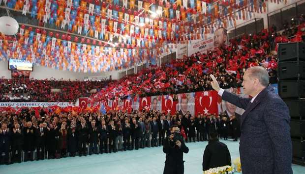 Turkish President Recep Tayyip Erdogan waving at the crowd during a rally in Sivas, yesterday.