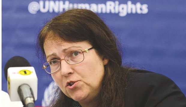 Leigh Toomey, member of the UN working group on arbitrary detention, addresses a press conference in Colombo yesterday.