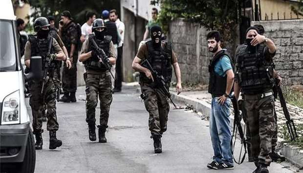 Turkish special forces cleared the streets in the Sultanbeyli district in Istanbul. AFP