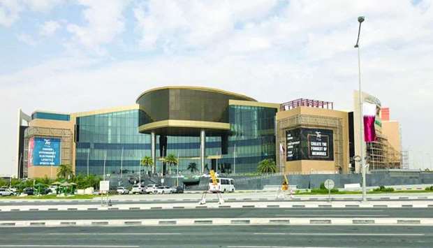 The QR12mn eight-screen setup, due to be placed around the mall, will cover a combined area of 800sqm.