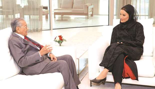 Sheikha #Moza meets Malaysian PM