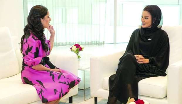 Sheikha Moza meets El Salvador's First Ladyrnrn