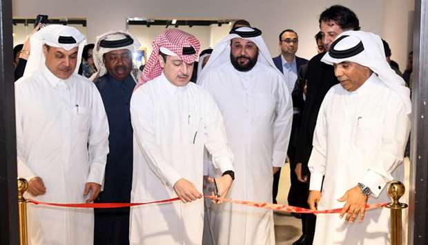 INAUGURATION: Adel Ali bin Ali, the honorary president of Qatar Fine Arts Association, seen with representatives of the association during the inauguration of the exhibition. tPhotos by Shemeer Rasheed