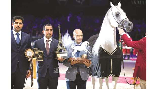 Sheikh Hamad bin Ali al-Thani, Manager of the Breeding & Show Department at Al Shaqab, received Hariry Al Shaqabu2019s  prize on behalf of Al Shaqab.