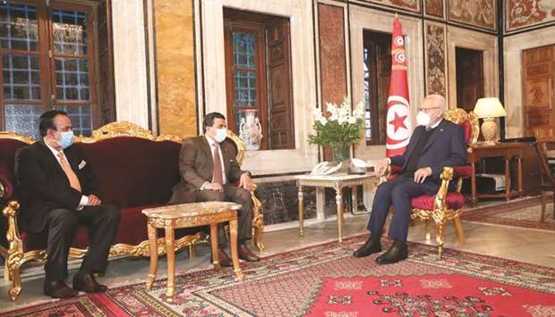 During the meeting, they exchanged views of many issues of common interest, the most important of which is the Tunisian experience in the parliamentary field.