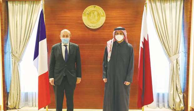 The meeting dealt with reviewing bilateral co-operation and issues of joint interest.