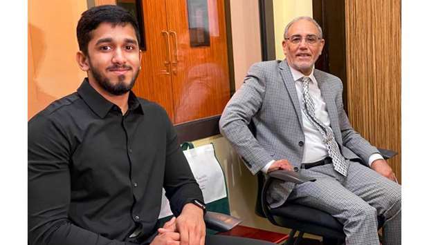 Nadir Abdul Salam (left) with QMA director Dr Abdul Ghafour al-Heeti.