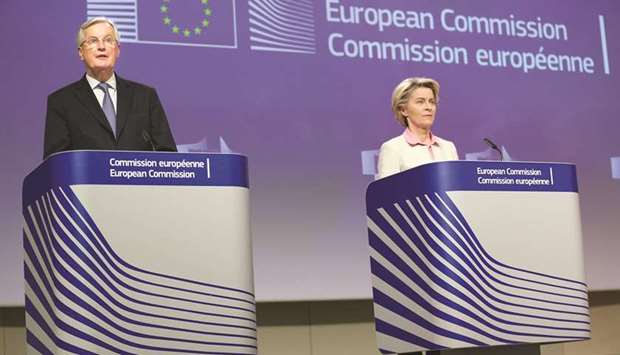 Michel Barnier, EU chief negotiator (left), speaks alongside Ursula von der Leyen, European Commission president, during a news conference in Brussels after the UK clinched a historic trade deal with the EU. Barnier warned u201cthis agreement will require effortsu201d, and notably pledged support to EU fishermen and women after fishing proved the toughest of issues to resolve.