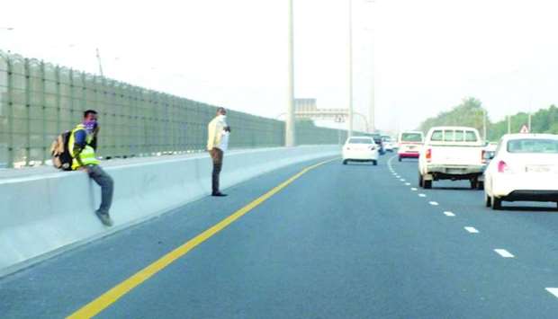 Jaywalkers on Industrial Area highway