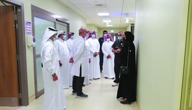 Maryam bint Abdullah al-Attiyah during her visit to the health centre.