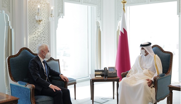 During the meeting, they reviewed topics of common interest.