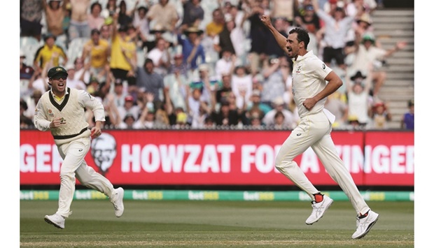 Stunning Starc Breaks England Hearts Again As Australia Retain The Ashes In Tense Third Test Landscape Art Stunning Starc Breaks England Hearts Again As Australia Retain The Ashes In Tense Third Test Landscape Art