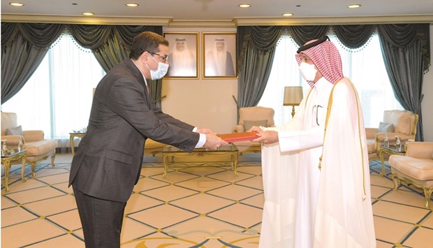 Al-Muraikhi wished the new ambassador success in performing his duties, and assured him of providing support to advance bilateral relations and closer co-operation in various fields.