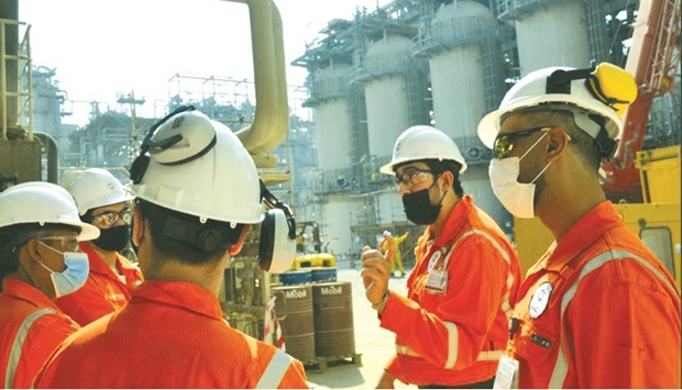 Upon invitation from partner Qatargas, an ExxonMobil Qatar team headed by Nick Pearce, vice president and Joint Venture asset manager and Mohamed al-Shareef, Joint Interest asset manager, visited Qatargas 2 Asset during its planned shutdown last month.