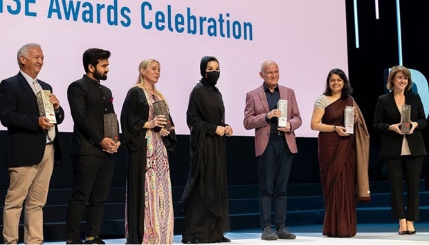 Her Highness Sheikha Moza bint Nasser with the 2021 WISE Awards winners