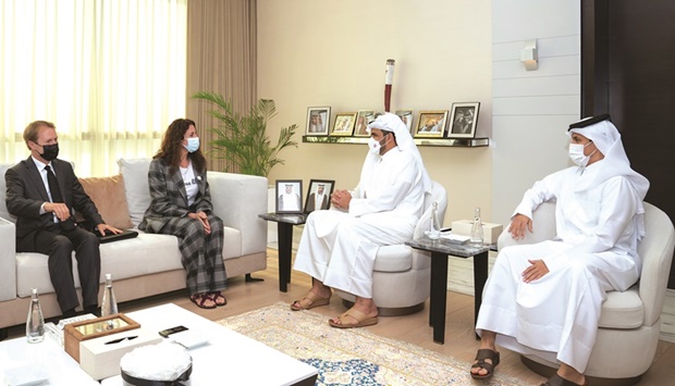 The meeting reviewed aspects of sports co-operation between the two countries and the ways to boost them in the coming stage.