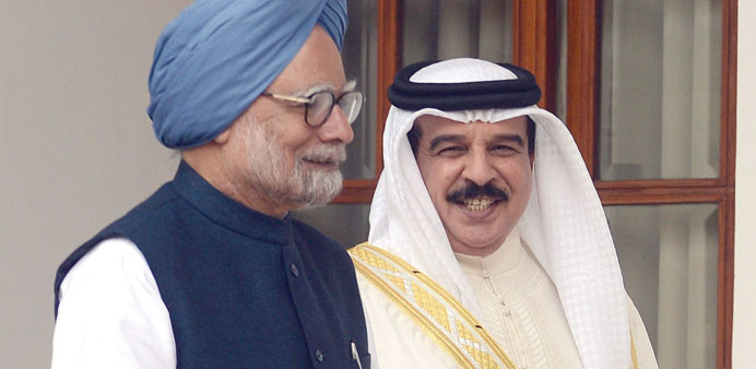 Prime Minister Manmohan Singh walks with the King of Bahrain Sheikh Hamad bin Isa al-Khalifah prior to delegation-level talks in New Delhi yesterday.