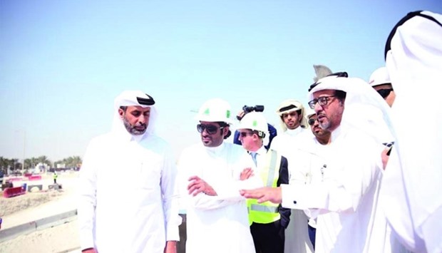 Ashghal Expressway project engineer Nasser Gaith al-Kuwari briefs CMC officials about the features of the Lusail Expressway project.