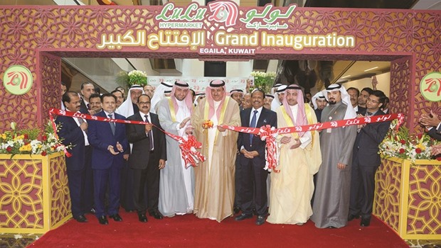 Middle East retail major LuLu Group has opened its latest hypermarket in Kuwaitu2019s Egaila in the Ahmadi Governorate. This is LuLuu2019s 123rd outlet and the sixth in Kuwait. The 150,000-sq-ft hypermarket at Sama Mall in south Kuwait, was officially inaugurated by the Ministry of Commerce and Industry undersecretary Dr Abdullah S al-Owaisi, in the presence of Sheikh Malek al-Hamoud al-Malek al-Sahab, Indian ambassador Sunil Jain, LuLu Group chairman Yusuffali MA, CEO Saifee Rupawala, executive director Ashraf Ali MA, Lulu Kuwait regional director Mohamed Haris, and other several high-ranking officials from various government departments and representatives from local business communities. Yusuffali said the group has also plans to open four new hypermarkets in various regions of Kuwait in the next two years in a phased manner.