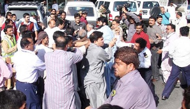 Clashes at Jinnah Airport Karachi