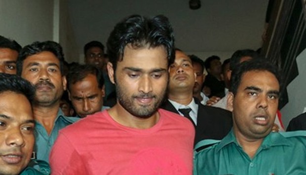 Police escort Bangladesh cricketer Shahadat Hossain
