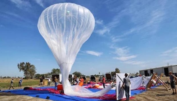 Google's helium-filled balloons act as floating mobile base stations.