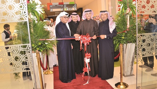 Sheikh Dr Khalid inaugurating QIIBu2019s branch at Mall of Qatar yesterday.