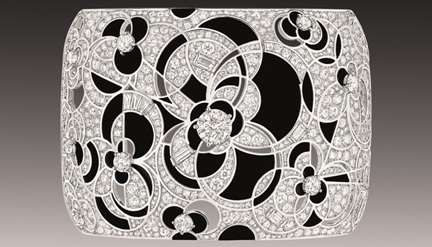 Chanelu2019s Bracelet Midnight FD.