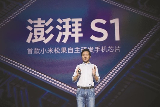 Lei Jun, chairman and CEO of Xiaomi Technology, presents the new Surge S1 chipset, at a launch event in Beijing yesterday. Chinese tech giant Xiaomi unveiled an in-house processor, setting its sights on a top-tier global market long dominated by American companies.