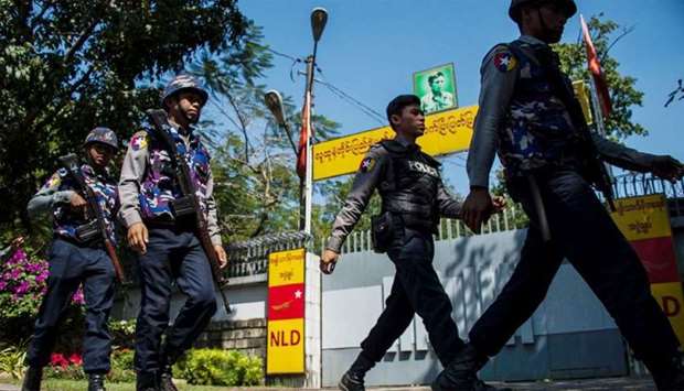 Myanmar police nab suspect for bomb tossed at Suu Kyi's home